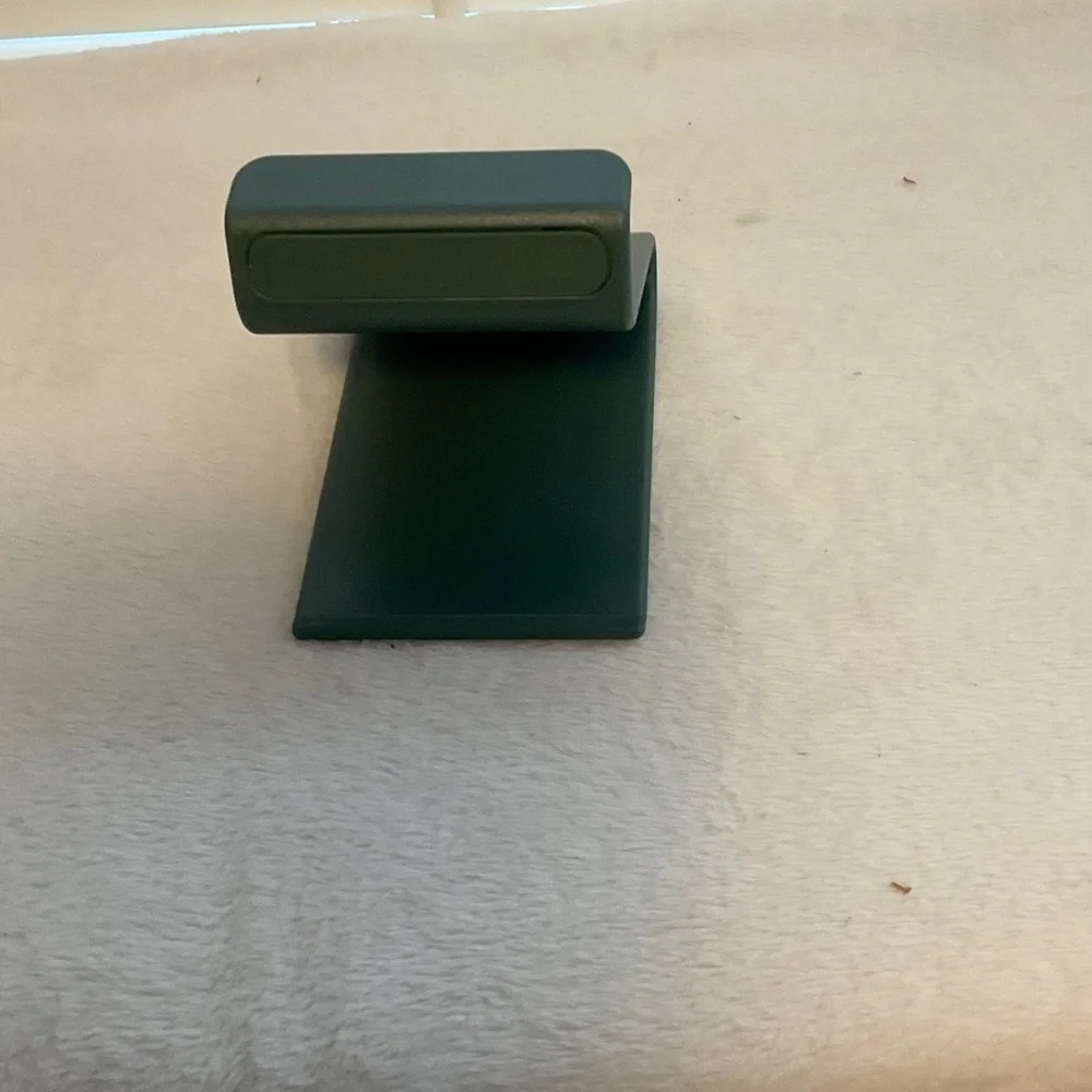 Green Cookbook and Tablet Stand